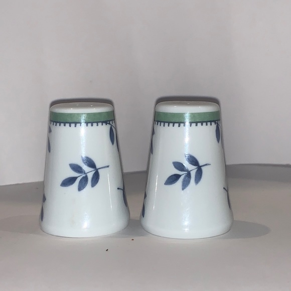 Villeroy & Boch Switch 3 salt and pepper shaker set - Germany - Picture 1 of 3